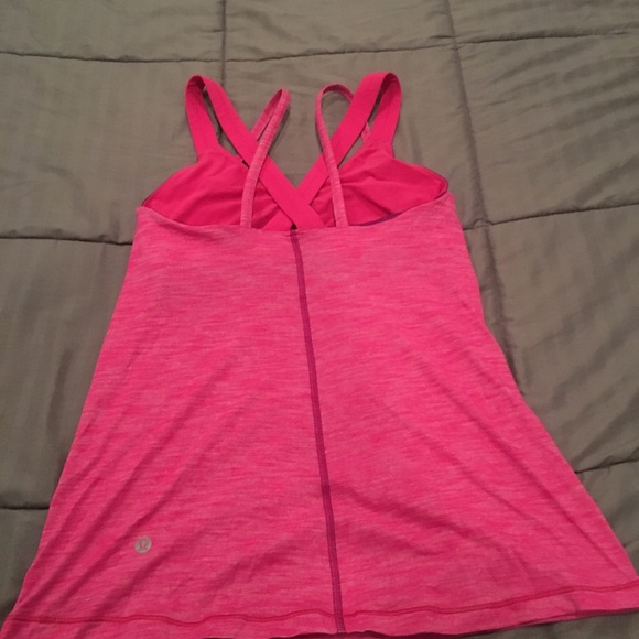 Lululemon tank - Picture 2 of 2